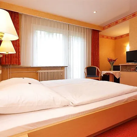 Waldeck Mit Restaurant 