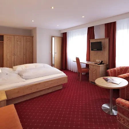 Waldeck Mit Restaurant 