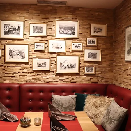 Waldeck Mit Restaurant 