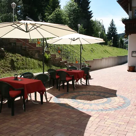 מלון Waldeck Mit Restaurant 