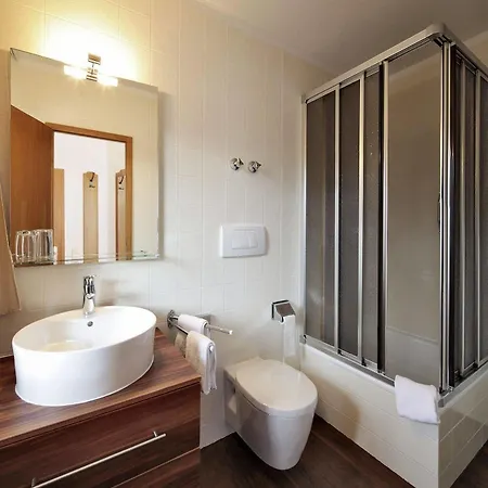 ホテル Waldeck Mit Restaurant 