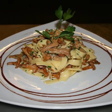מלון Waldeck Mit Restaurant 