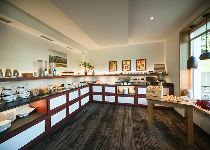 Waldeck Mit Restaurant 