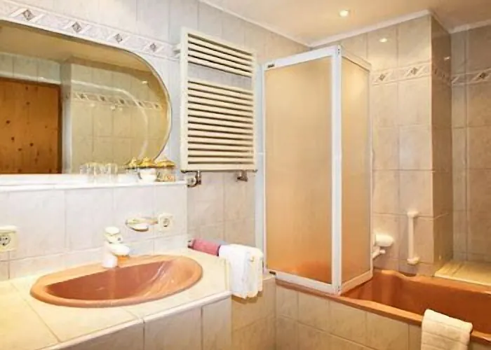 Otel Waldeck Mit Restaurant 