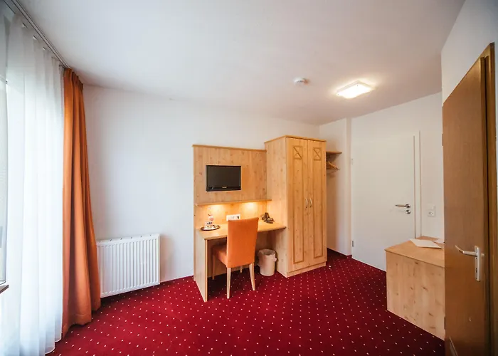 Waldeck Mit Restaurant 